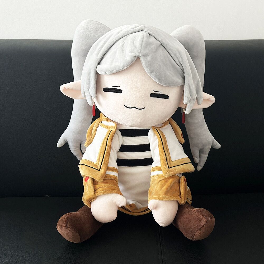 75 centimetri Frieren Peluche  - Frieren Anime Merchandise recensione e prezzo